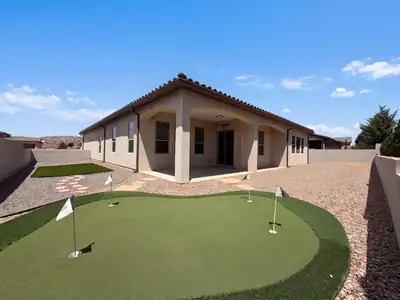 5453 Pikes Peak Loop NE 