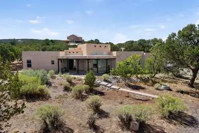 3 Sandia Mountain Ranch Drive 
