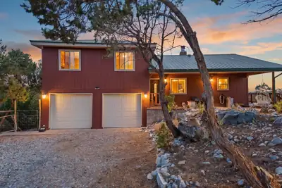 17 Tejon Drive, Tijeras