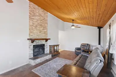 17 Tejon Drive 