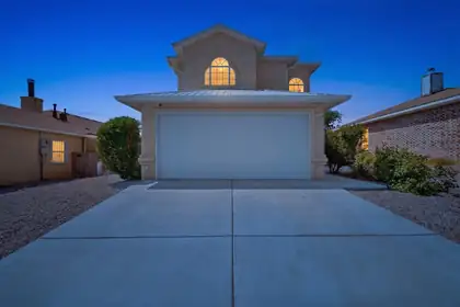 10504 Connemara Drive SW, Albuquerque