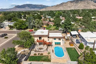12110 Princess Jeanne Avenue NE, Albuquerque