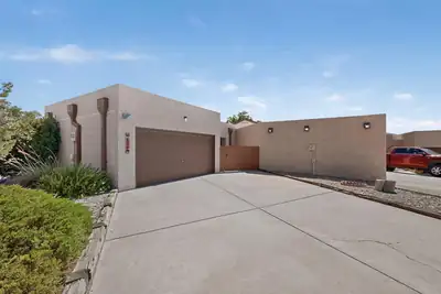 1101 Calle Del Valle Place 