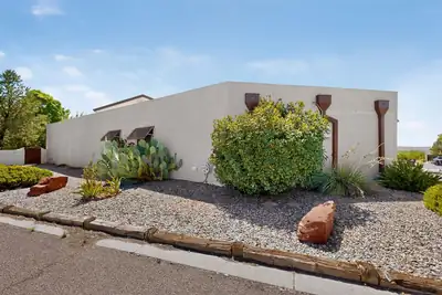 1101 Calle Del Valle Place 