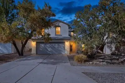 8715 Sawgrass Place NW, Albuquerque