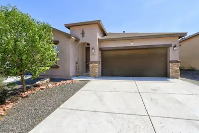 6403 Red Falcon Drive NE, Rio Rancho