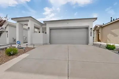 9367 Sidreaux Loop NW, Albuquerque