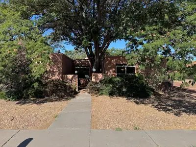 2705 La Charles Drive NE 