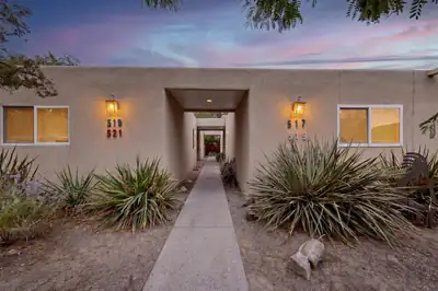 517 Madison Place SE, Albuquerque