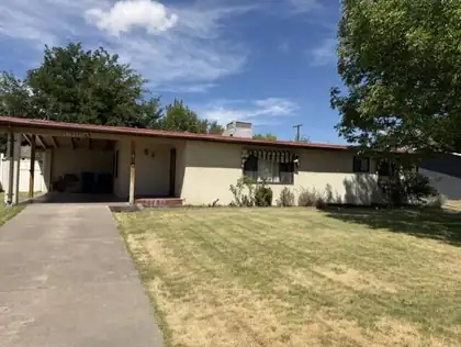 703 Liles Street, Socorro 