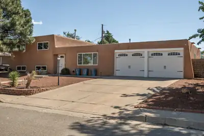 4508 Piedra Blanca Street NE 