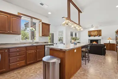 3877 Bay Hill Loop SE 