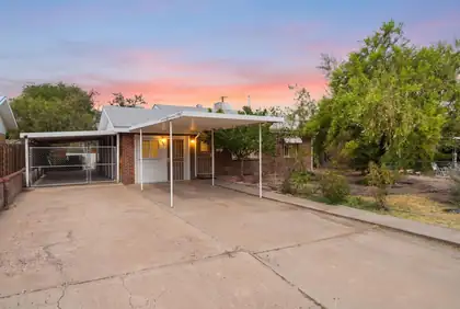935 Manzano Street NE, Albuquerque