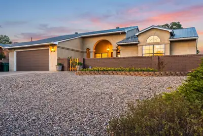 6358 Roadrunner Loop NE, Rio Rancho, NM 87144 