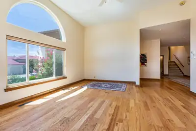 14021 Wind Mountain Road NE 