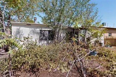 330 Cutler Avenue NE, Albuquerque