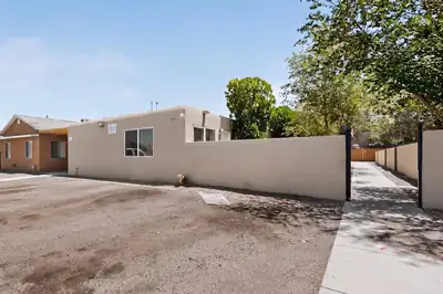 510 Mesilla Street SE 1-4 