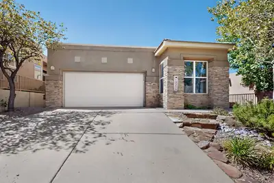 13208 Pine Forest Place NE, Albuquerque
