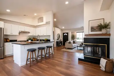 9501 Sunspot Road SW, Albuquerque