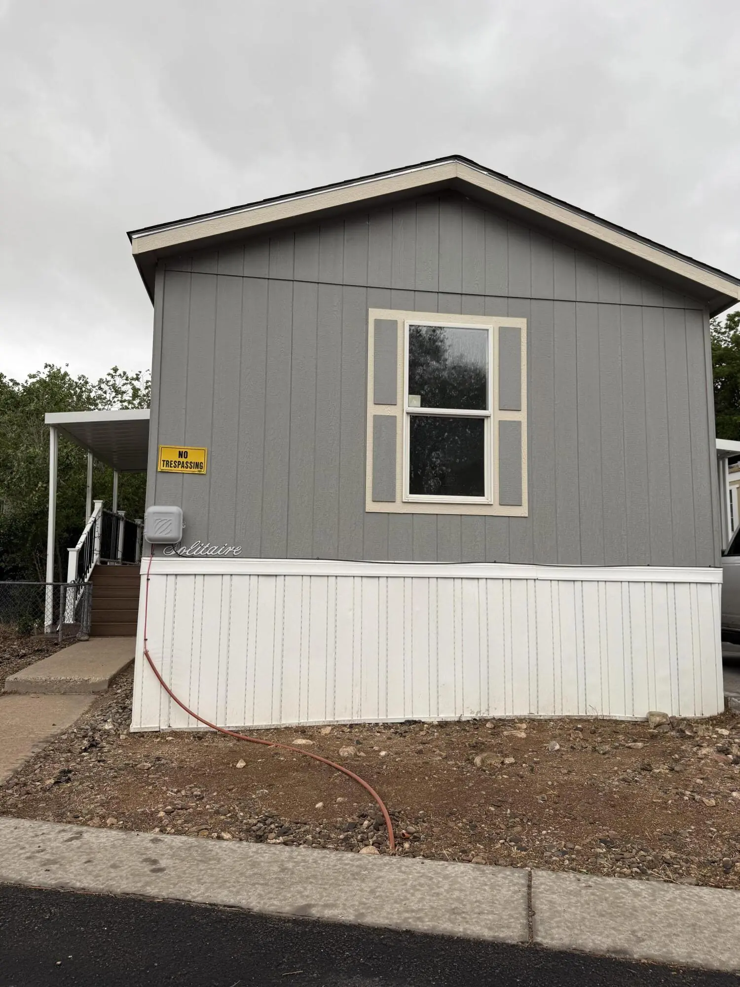 832 Trading Post Trail SE