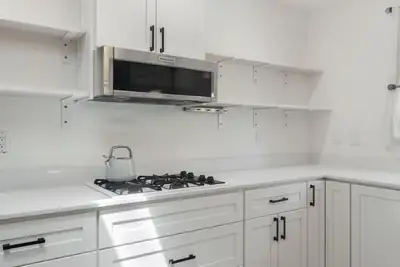 3904 Camino De La Sierra NE 