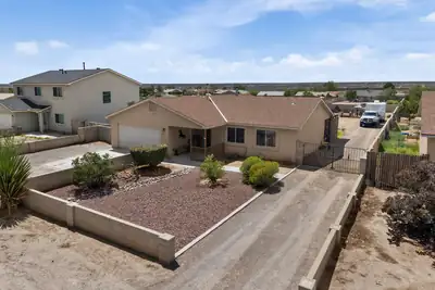 301 2nd Street NE, Rio Rancho 