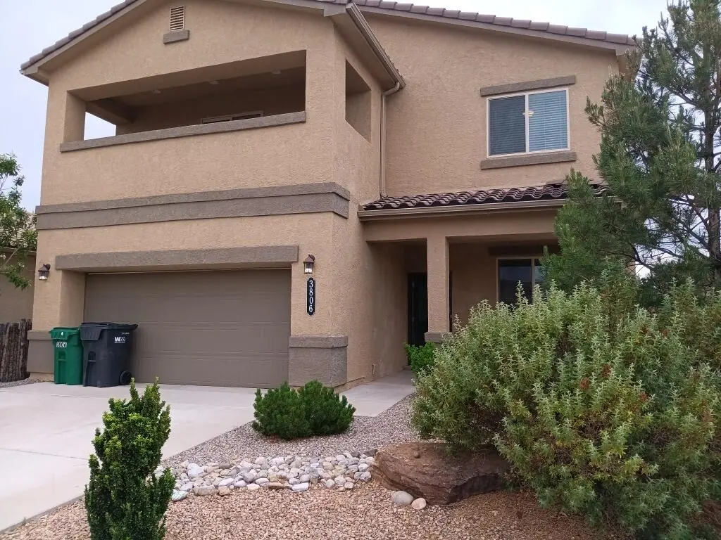 3806 Dynamite Road NE