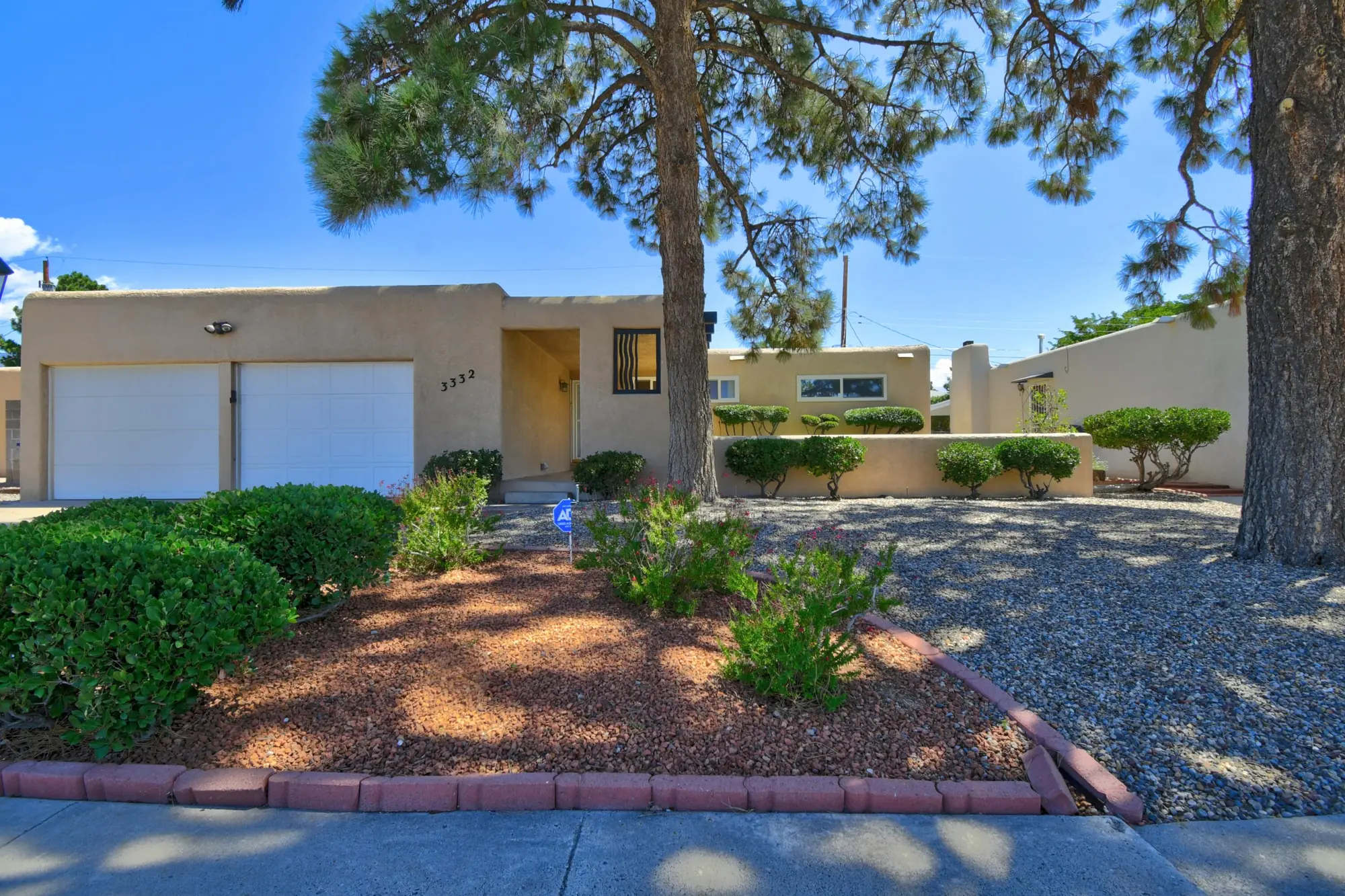 3332 Betts Drive NE