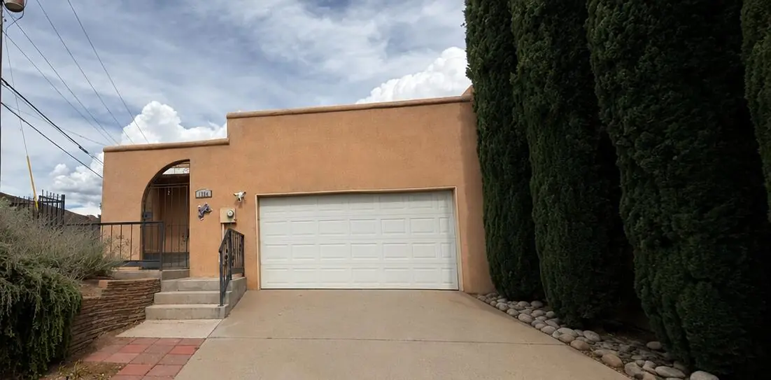 1554 Donette Place NE 1554