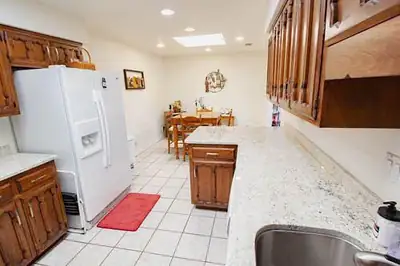 1554 Donette Place NE 1554 