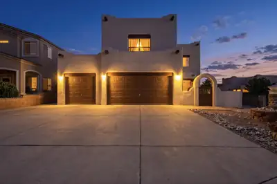 8401 Magenta Road NW, Albuquerque