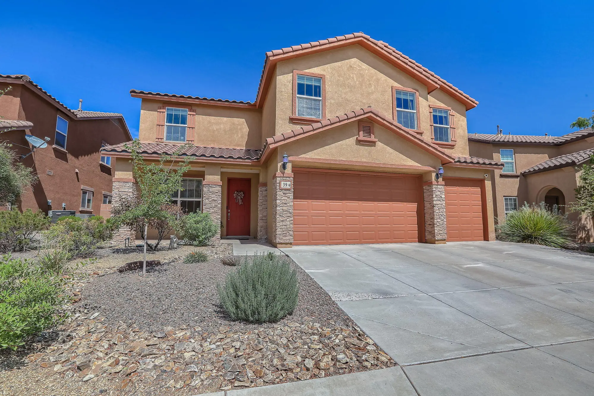 39 Paseo Vista Loop NE