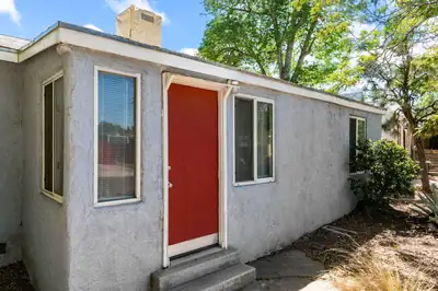 1004 Santa Fe Avenue SW 