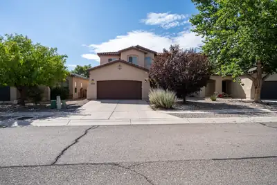 6024 Mafraq Avenue NW, Albuquerque