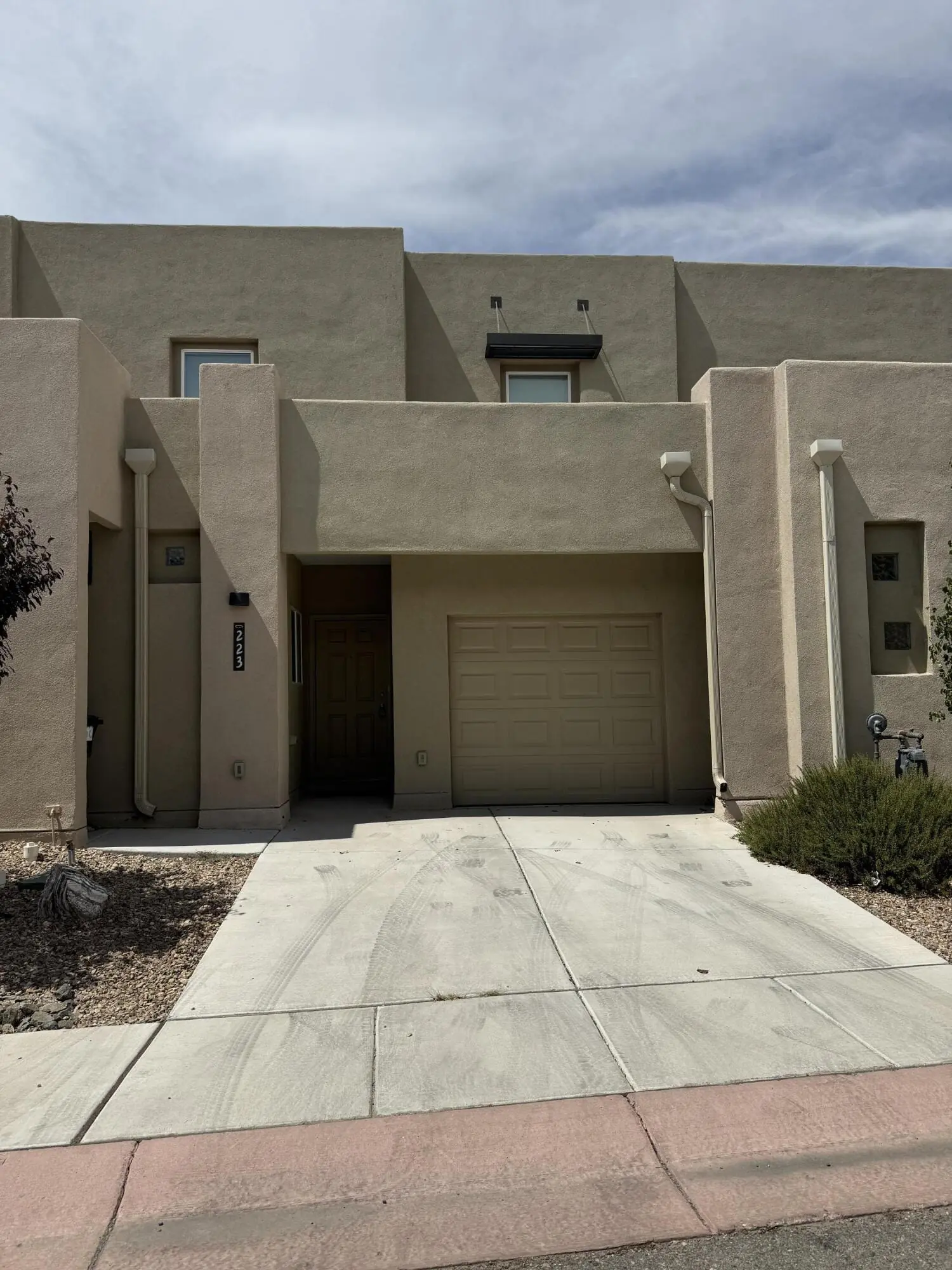 223 San Clemente Avenue NW