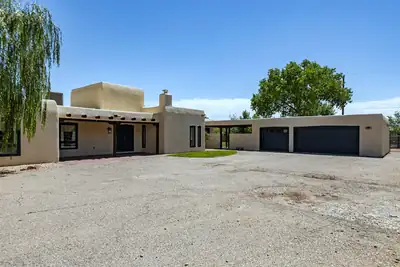 1718 Avenida Las Campanas NW 