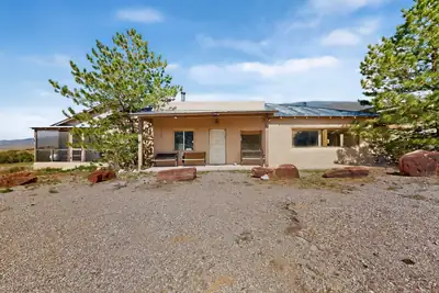 18431 U.S. 60, Mountainair