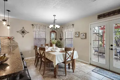 10536 Vista Bella Place NW, Albuquerque, NM 87114 