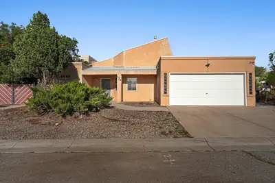 323 Pinon Creek Road SE 