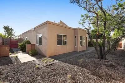 323 Pinon Creek Road SE 