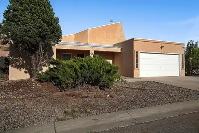 323 Pinon Creek Road SE 
