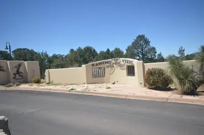 26 & 30 Rancho Verde Road, Tijeras