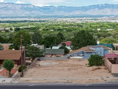 1412 Atrisco Drive NW, Albuquerque
