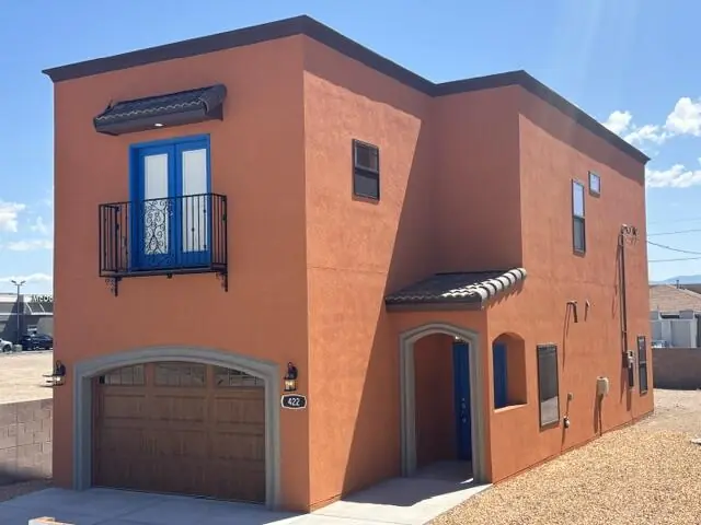 422 N Lala Street
