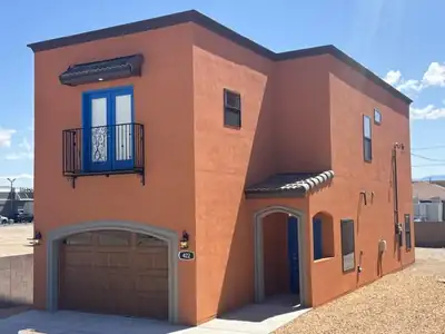 422 N Lala Street, Belen