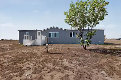 39 Rolling Hills Road 