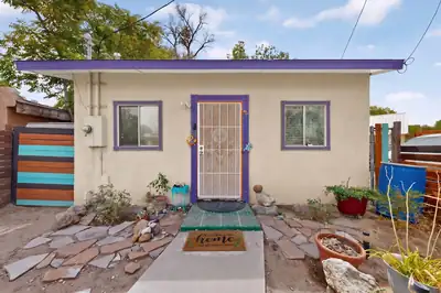 1002 Pacific Avenue SW, Albuquerque