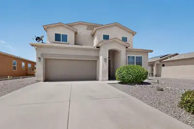 229 Landing Trail NE, Rio Rancho