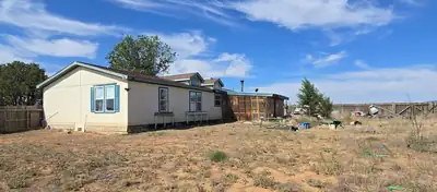 6 Sandia Street 