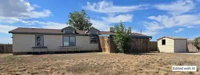 6 Sandia Street 